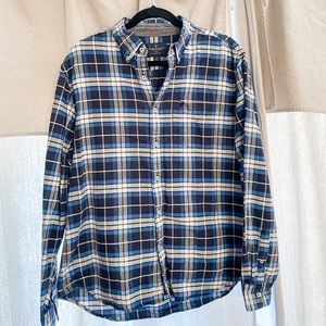 American Eagle Classic fit plaid button down
